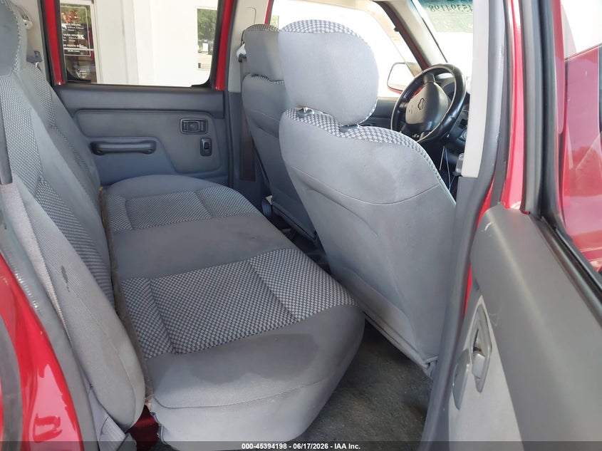 2001 Nissan Frontier VIN 1N6ED27T01C327582 IAAI salvage auction — REAR END, Rebuildable (Florida), sold $1,100 on 2026-07-09 (photo 8)