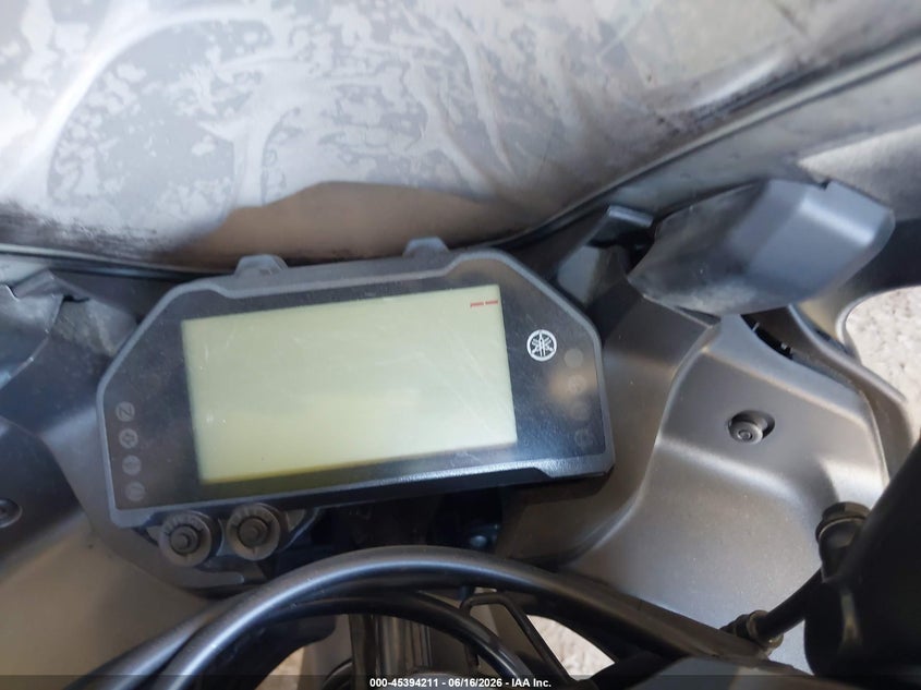 2024 Yamaha Yzf VIN MH3RH18Y0RK014645 IAAI salvage auction — LEFT SIDE, Salvage (District Of Columbia), sold $1,475 on 2026-07-09 (photo 7)