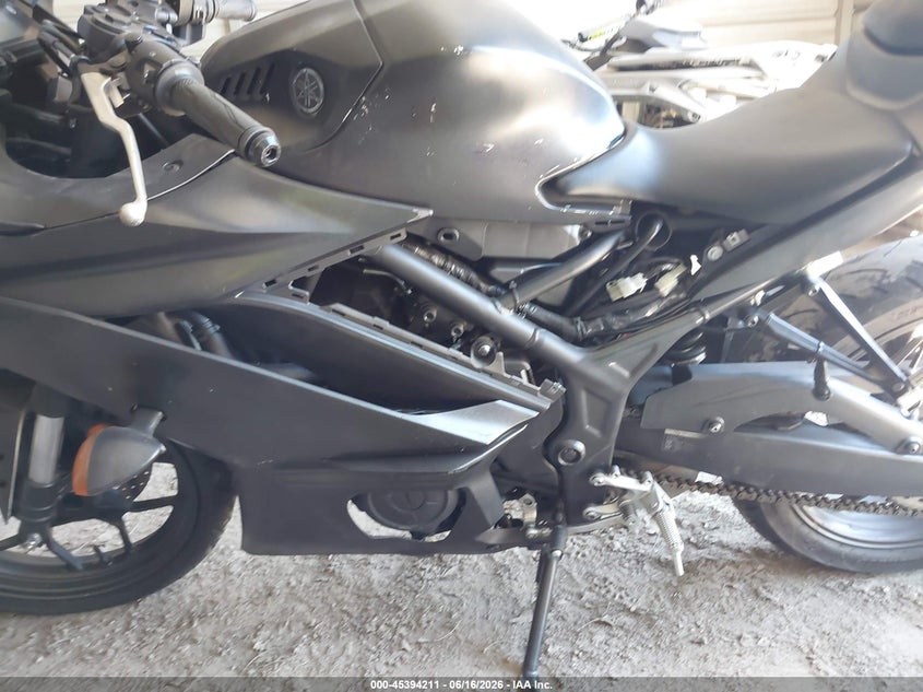 2024 Yamaha Yzf VIN MH3RH18Y0RK014645 IAAI salvage auction — LEFT SIDE, Salvage (District Of Columbia), sold $1,475 on 2026-07-09 (photo 9)