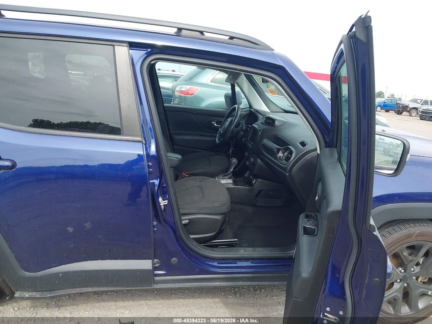 2018 Jeep Renegade VIN ZACCJABB0JPG74823 IAAI salvage auction — REAR END, Salvage Title, sold $625 on 2026-07-29 (photo 5)
