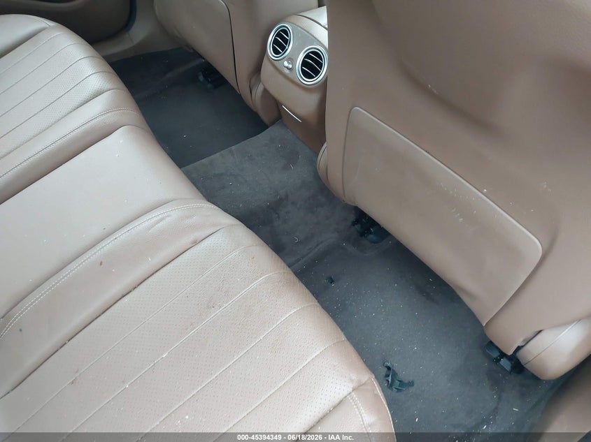 2017 Mercedes-benz E-klasse VIN WDDZF4KB8HA065217 IAAI salvage auction — FRONT END, Wait Title, sold $2,150 on 2026-08-11 (photo 8)