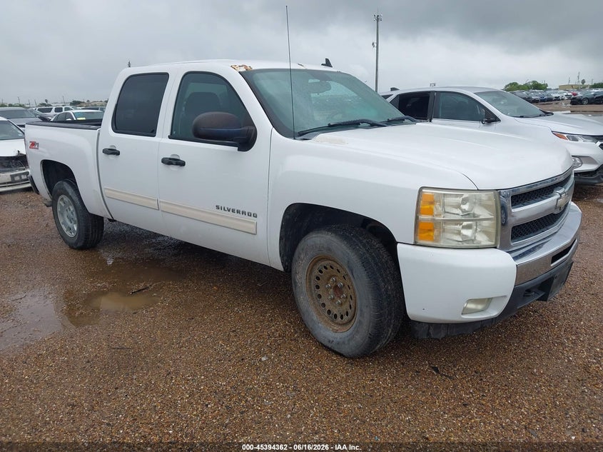 2011 Chevrolet Silverado 1500 VIN 3GCPCSE08BG331823 IAAI salvage auction — LEFT FRONT, Salvage (Texas), sold $1,500 on 2026-07-10 (photo 1)