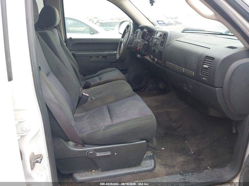 2011 Chevrolet Silverado 1500 VIN 3GCPCSE08BG331823 IAAI salvage auction — LEFT FRONT, Salvage (Texas), sold $1,500 on 2026-07-10 (photo 5)