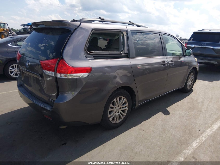 2011 Toyota Sienna VIN 5TDYK3DC6BS056401 IAAI salvage auction — LEFT SIDE, Salvage (Idaho), sold $775 on 2026-07-15 (photo 4)