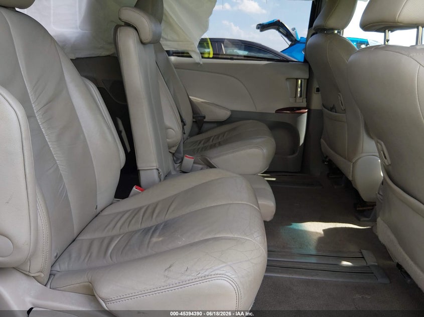 2011 Toyota Sienna VIN 5TDYK3DC6BS056401 IAAI salvage auction — LEFT SIDE, Salvage (Idaho), sold $775 on 2026-07-15 (photo 8)