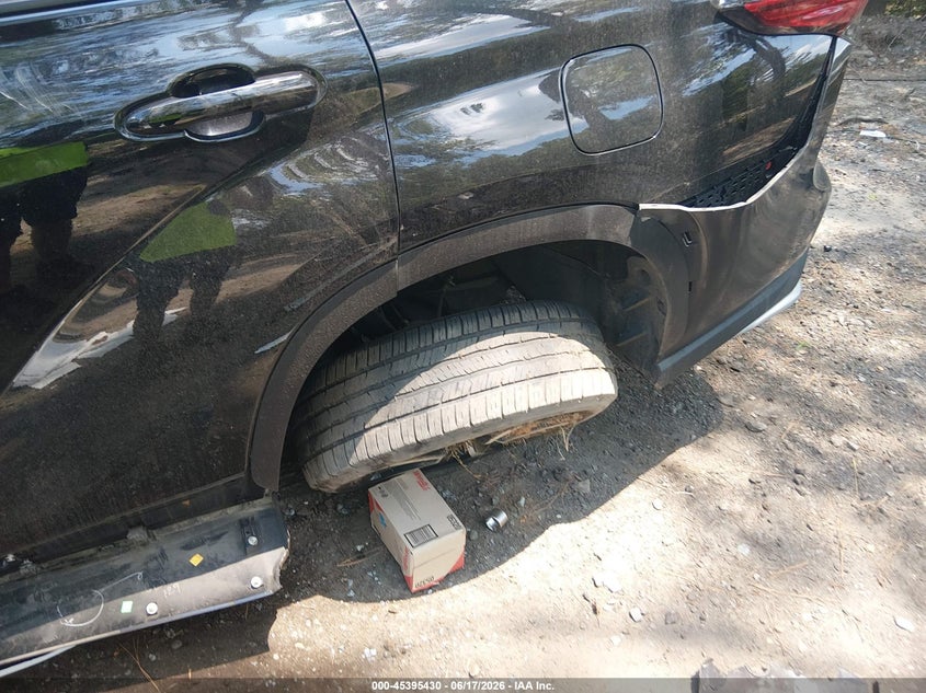 2021 Toyota Highlander VIN 5TDLZRAH0MS054090 IAAI salvage auction — FRONT & REAR, Clear (Virginia), sold $6,600 on 2026-07-15 (photo 6)