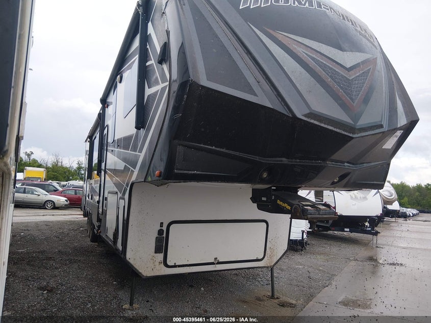 2019 Grand design Momentum VIN 573FM4532K1113463 IAAI salvage auction — REAR END, Salvage (California), sold $9,600 on 2026-07-28 (photo 1)