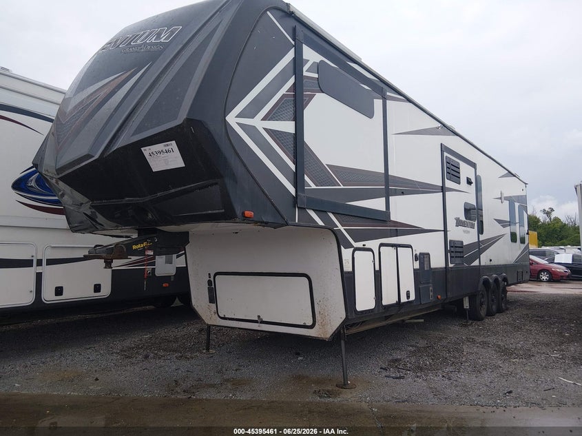 2019 Grand design Momentum VIN 573FM4532K1113463 IAAI salvage auction — REAR END, Salvage (California), sold $9,600 on 2026-07-28 (photo 2)