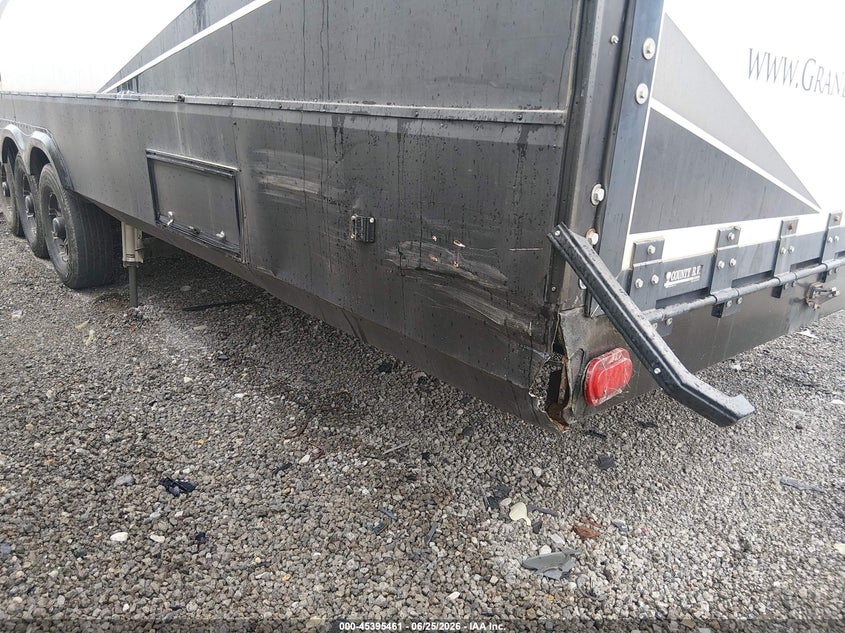 2019 Grand design Momentum VIN 573FM4532K1113463 IAAI salvage auction — REAR END, Salvage (California), sold $9,600 on 2026-07-28 (photo 6)