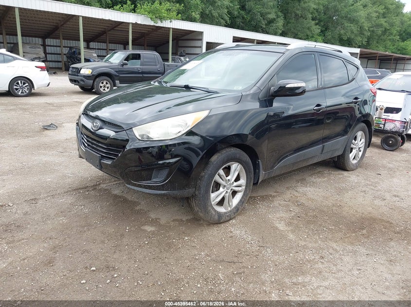 2012 Hyundai Tucson VIN KM8JUCAC5CU530248 IAAI salvage auction — NORMAL WEAR, Clear (Kansas), sold $750 on 2026-07-15 (photo 2)