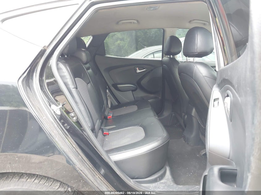 2012 Hyundai Tucson VIN KM8JUCAC5CU530248 IAAI salvage auction — NORMAL WEAR, Clear (Kansas), sold $750 on 2026-07-15 (photo 8)