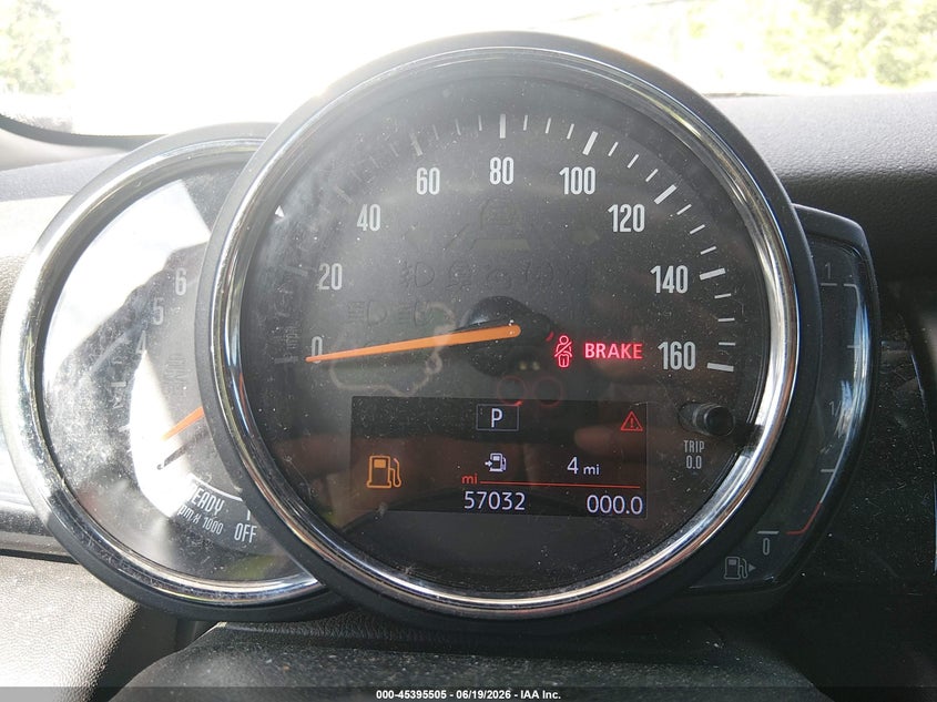 2020 Mini Hard top VIN WMWXU9C06L2L39404 IAAI salvage auction — SUSPENSION, Wait Title, sold $5,500 on 2026-08-23 (photo 7)