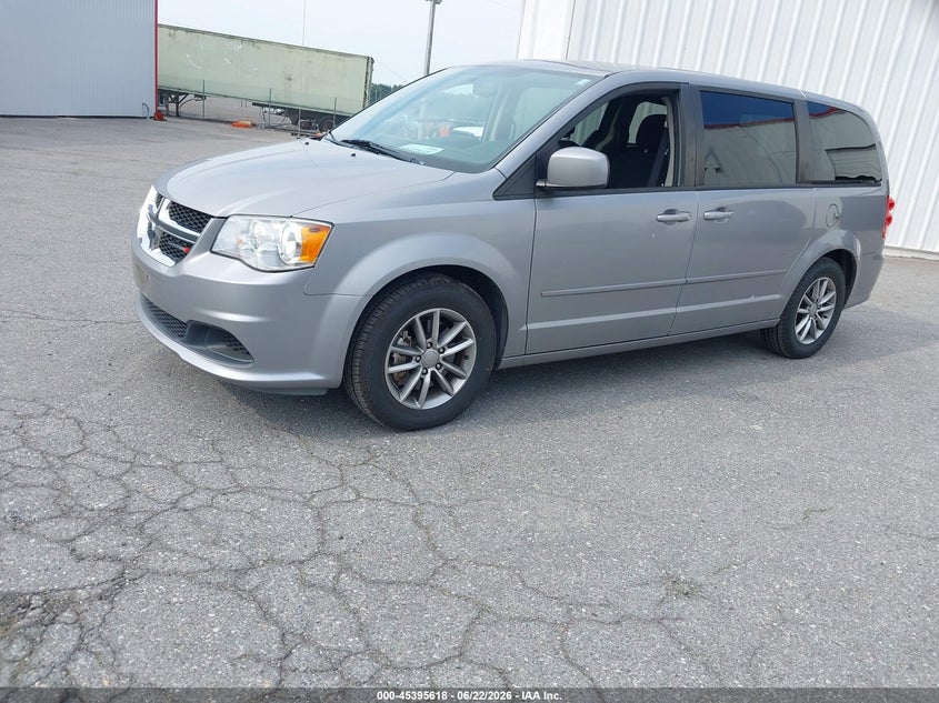 2016 Dodge Grand caravan VIN 2C4RDGBG3GR361057 IAAI salvage auction — NORMAL WEAR, Sf97 (Maryland), sold $13,750 on 2026-08-18 (photo 2)