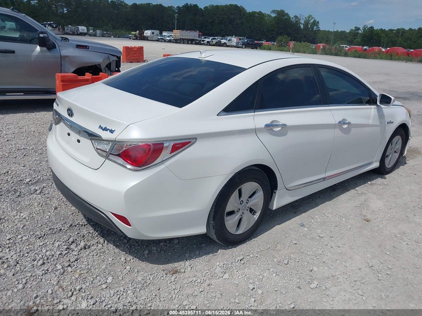 2015 Hyundai Sonata VIN KMHEC4A42FA120077 IAAI salvage auction — LEFT FRONT, Salvage Rebuilt (North Carolina), sold $800 on 2026-07-07 (photo 4)