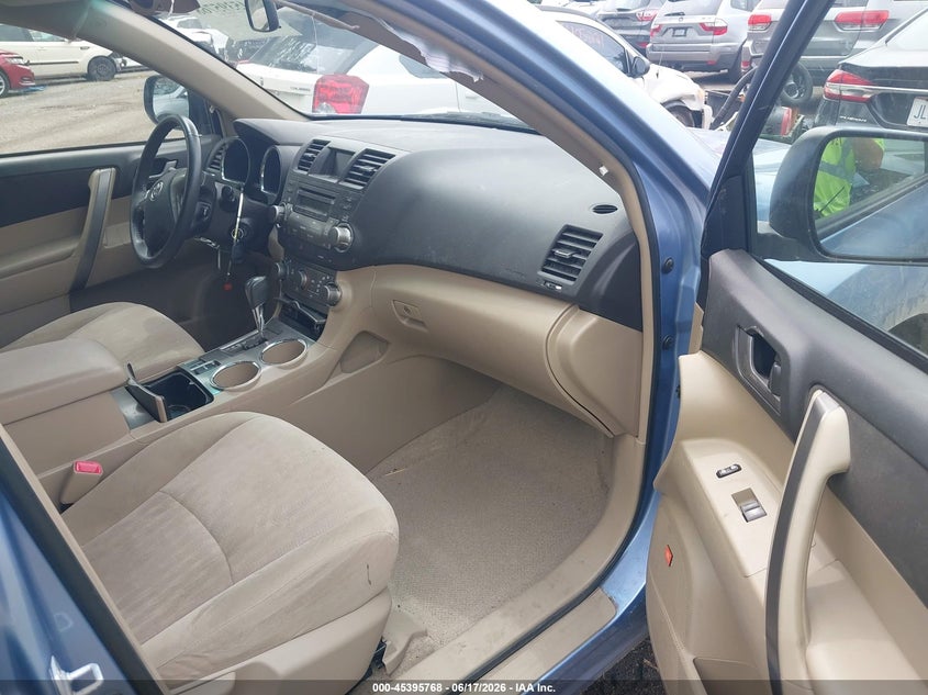 2008 Toyota Highlander VIN JTEDS43AX82036443 IAAI salvage auction — FRONT END, Salvage (Ohio), sold $3,675 on 2026-07-28 (photo 5)
