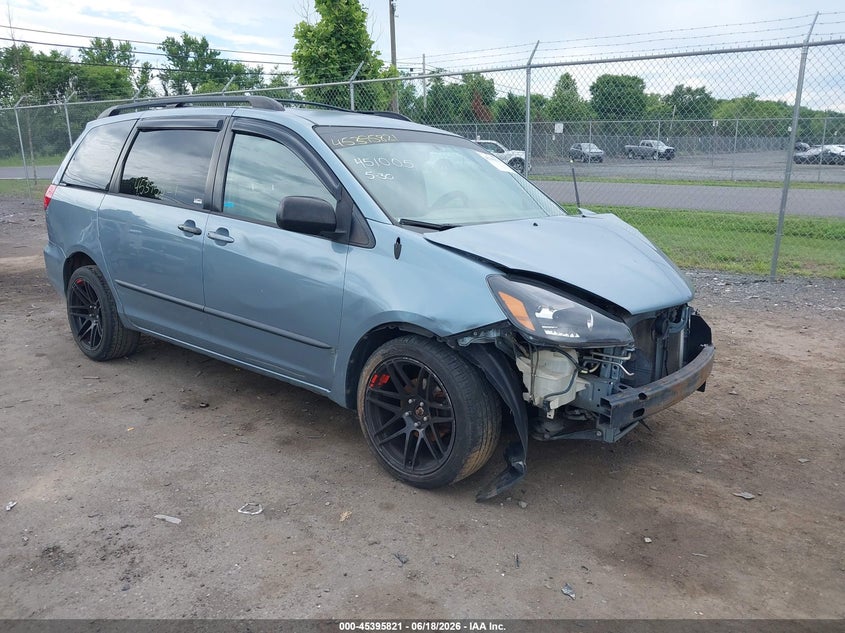 2005 Toyota Sienna VIN 5TDZA23C55S311322 IAAI salvage auction — LEFT FRONT, Clear (Virginia), sold $600 on 2026-07-14 (photo 1)