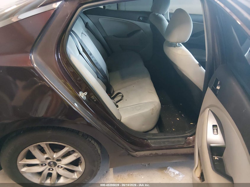 2011 Kia Optima VIN KNAGM4A79B5182130 IAAI salvage auction — FRONT END, Clear (Tennessee), sold $25 on 2026-07-29 (photo 8)