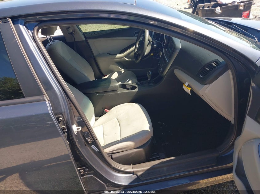 2015 Kia Optima VIN KNAGM4A7XF5547369 IAAI salvage auction — THEFT, Salvage (Ohio), sold $25 on 2026-07-28 (photo 5)