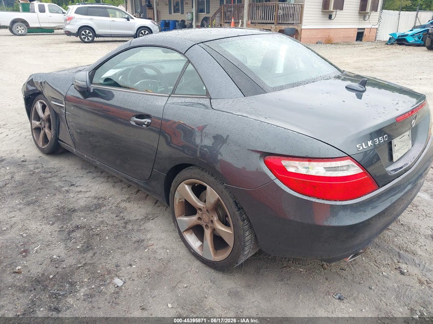 2012 Mercedes-benz Slk-klasse VIN WDDPK5HA0CF009243 IAAI salvage auction — LEFT FRONT, Salvage Title, sold $3,100 on 2026-08-18 (photo 4)
