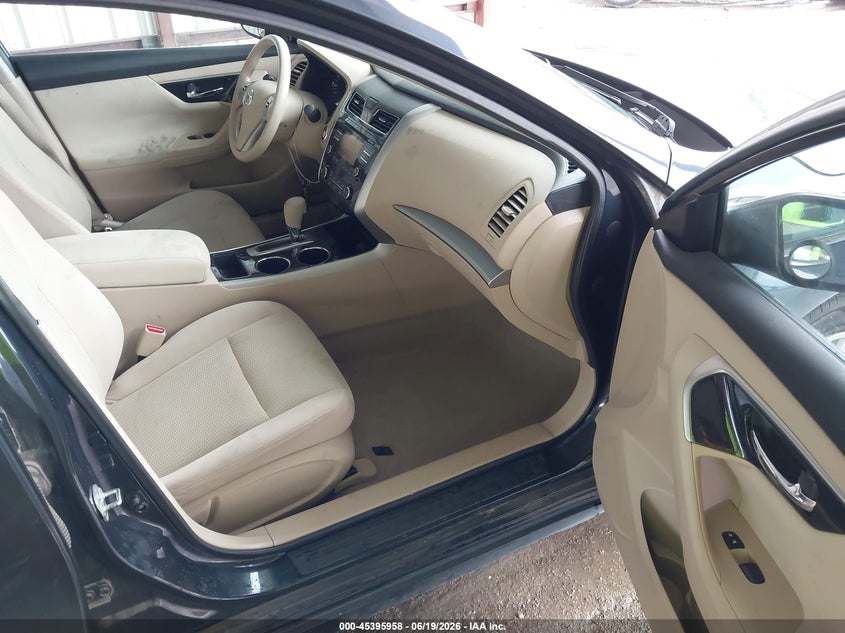 2014 Nissan Altima VIN 1N4AL3AP5EC412757 IAAI salvage auction — FRONT END, Salvage (Texas), sold $1,950 on 2026-07-18 (photo 5)