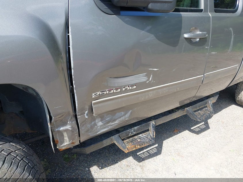 2013 Chevrolet Silverado VIN 1GC2KXCG9DZ112964 IAAI salvage auction — SIDE, Salvage Title, sold $3,300 on 2026-07-24 (photo 6)