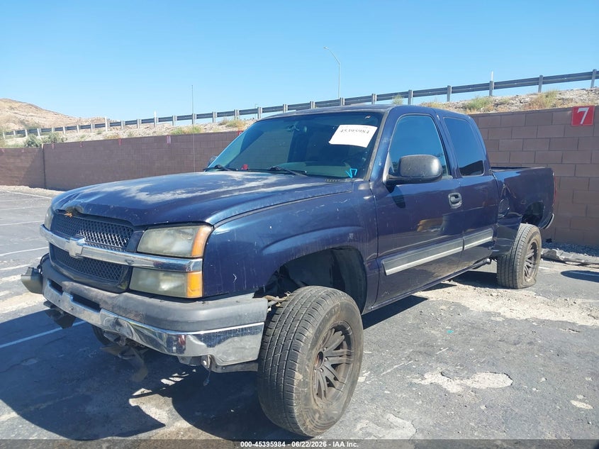 2005 Chevrolet Silverado 1500 VIN 1GCEC19V45Z341373 IAAI salvage auction — FRESH WATER, Clear - Dealer Only (California), sold $625 on 2026-07-18 (photo 2)
