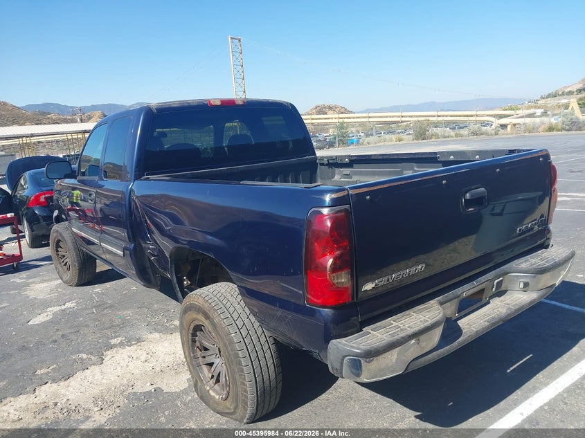 2005 Chevrolet Silverado 1500 VIN 1GCEC19V45Z341373 IAAI salvage auction — FRESH WATER, Clear - Dealer Only (California), sold $625 on 2026-07-18 (photo 3)
