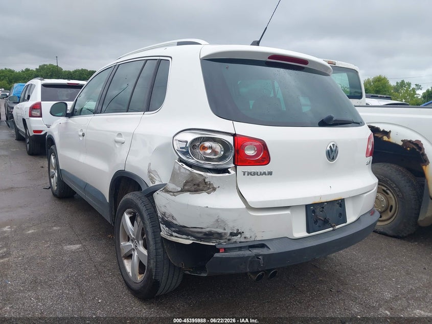 2010 Volkswagen Tiguan VIN WVGAV7AX4AW001673 IAAI salvage auction — LEFT REAR, Salvage (Ohio), sold $450 on 2026-07-14 (photo 3)