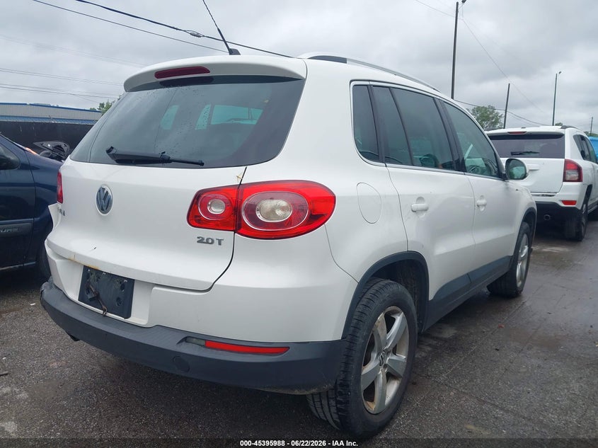 2010 Volkswagen Tiguan VIN WVGAV7AX4AW001673 IAAI salvage auction — LEFT REAR, Salvage (Ohio), sold $450 on 2026-07-14 (photo 4)