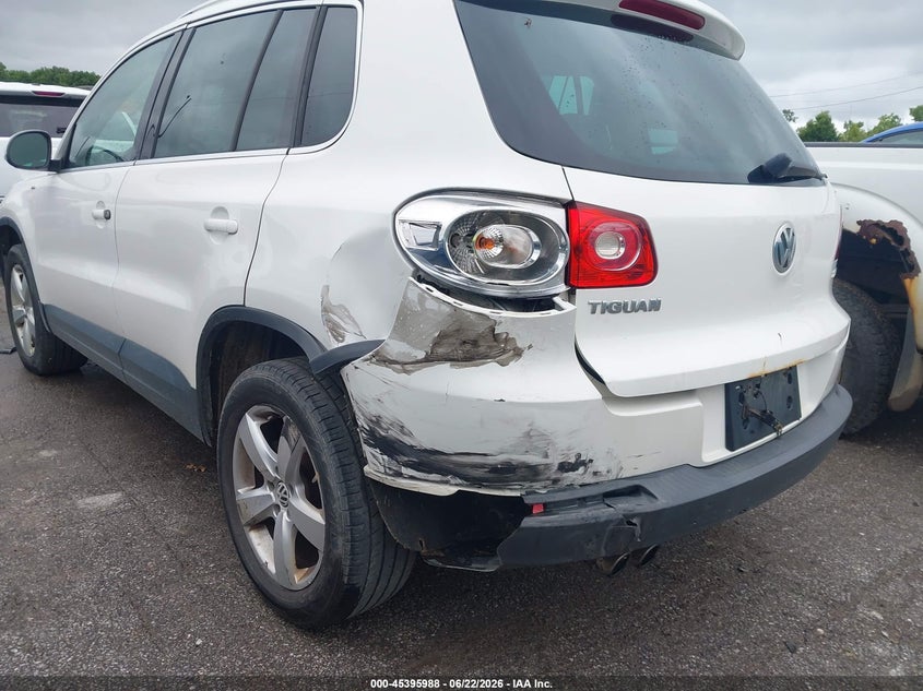 2010 Volkswagen Tiguan VIN WVGAV7AX4AW001673 IAAI salvage auction — LEFT REAR, Salvage (Ohio), sold $450 on 2026-07-14 (photo 6)