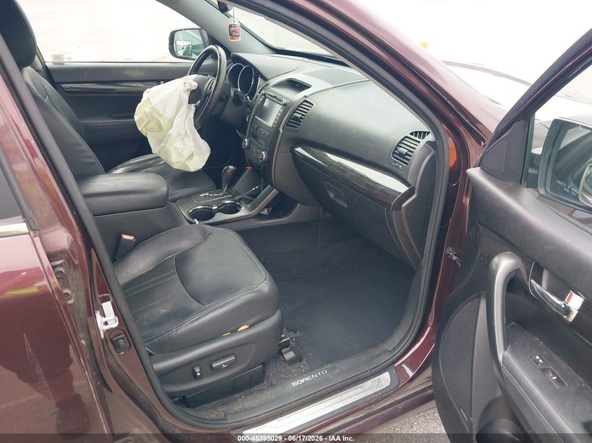 2013 Kia Sorento VIN 5XYKWDA22DG339518 IAAI salvage auction — FRONT END, Salvage Title, sold $1,450 on 2026-07-30 (photo 5)