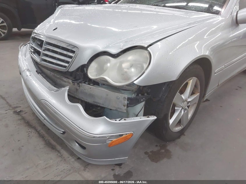 2007 Mercedes-benz C class VIN WDBRF92H47F859627 IAAI salvage auction — FRONT END, Parts Only Bos (Minnesota), sold $350 on 2026-07-07 (photo 6)