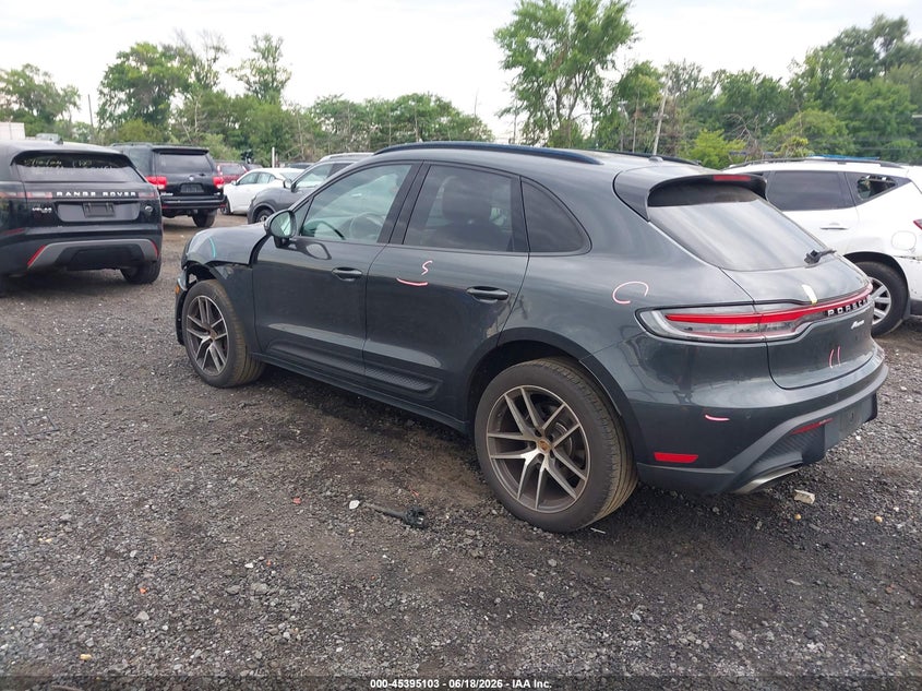 2022 Porsche Macan VIN WP1AA2A59NLB08676 IAAI salvage auction — FRONT END, Salvage (New Jersey), sold $20,100 on 2026-08-17 (photo 3)