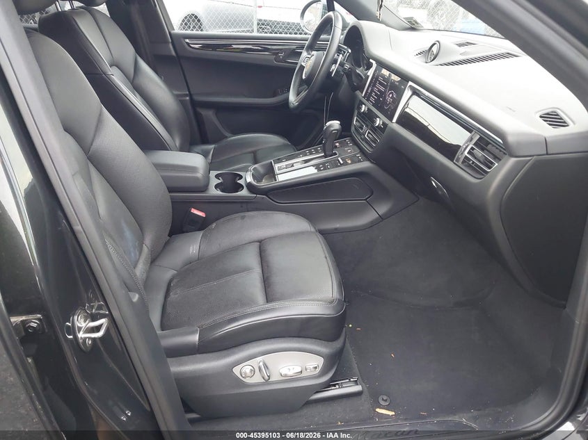 2022 Porsche Macan VIN WP1AA2A59NLB08676 IAAI salvage auction — FRONT END, Salvage (New Jersey), sold $20,100 on 2026-08-17 (photo 5)
