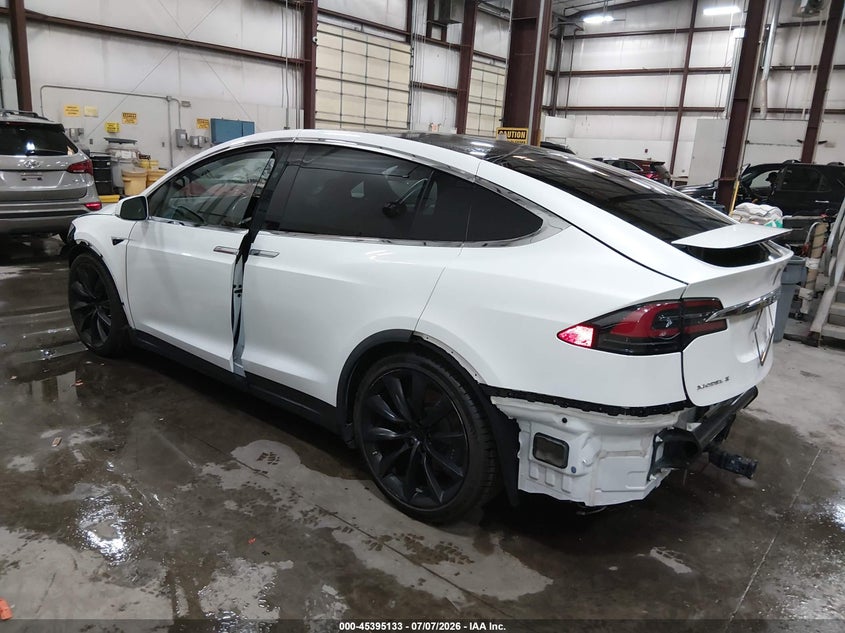 2018 Tesla Model x VIN 5YJXCDE23JF140599 IAAI salvage auction — FRONT & REAR, Salvage (Idaho), sold $7,900 on 2026-07-16 (photo 3)