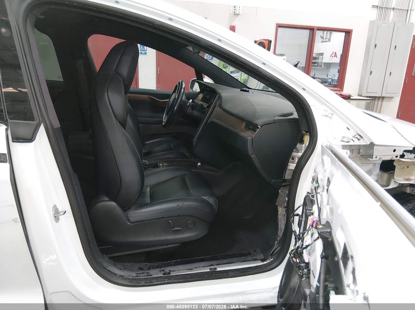 2018 Tesla Model x VIN 5YJXCDE23JF140599 IAAI salvage auction — FRONT & REAR, Salvage (Idaho), sold $7,900 on 2026-07-16 (photo 5)
