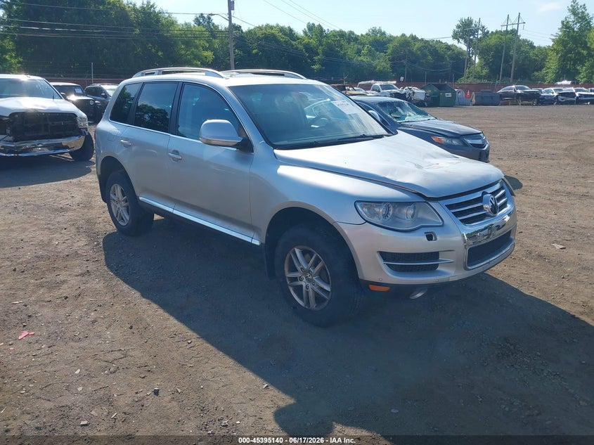 2010 Volkswagen Touareg VIN WVGFK7A92AD003434 IAAI salvage auction — FRONT END, Salvage (Idaho), sold $275 on 2026-07-15 (photo 1)