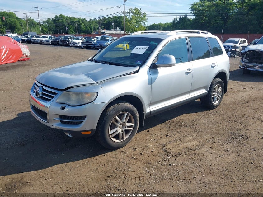 2010 Volkswagen Touareg VIN WVGFK7A92AD003434 IAAI salvage auction — FRONT END, Salvage (Idaho), sold $275 on 2026-07-15 (photo 2)