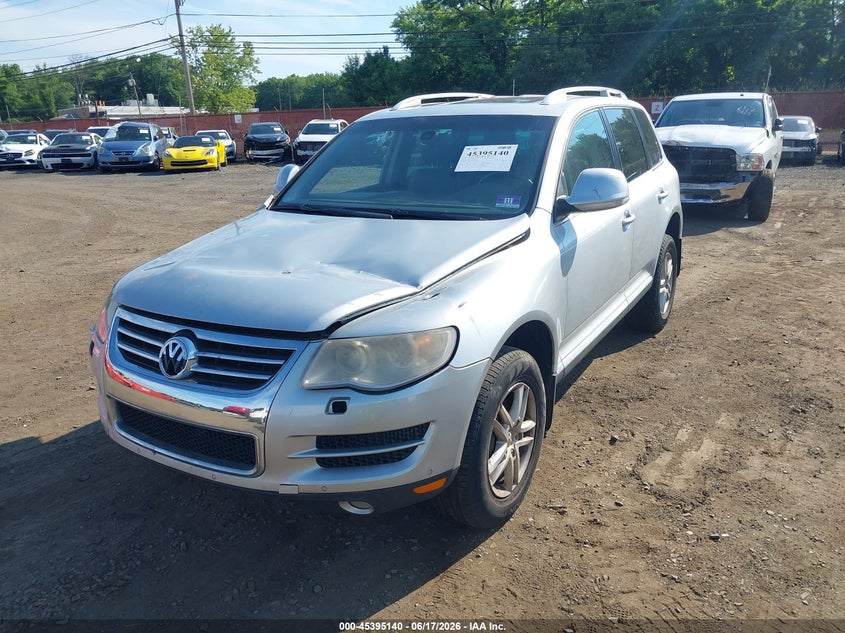 2010 Volkswagen Touareg VIN WVGFK7A92AD003434 IAAI salvage auction — FRONT END, Salvage (Idaho), sold $275 on 2026-07-15 (photo 6)
