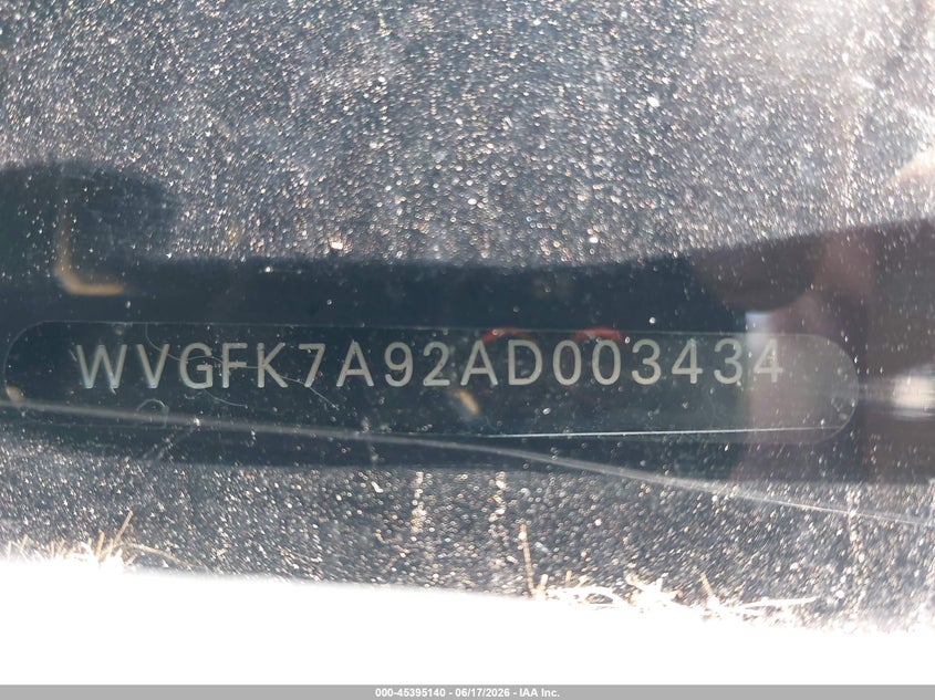 2010 Volkswagen Touareg VIN WVGFK7A92AD003434 IAAI salvage auction — FRONT END, Salvage (Idaho), sold $275 on 2026-07-15 (photo 9)