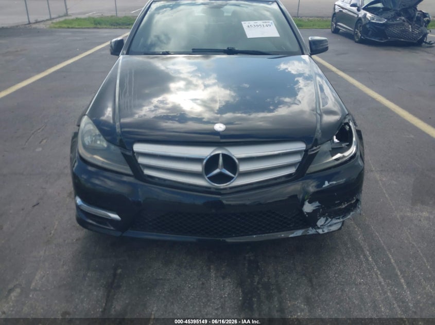 2012 Mercedes-benz C-klasse VIN WDDGF8BB9CA696579 IAAI salvage auction — LEFT FRONT, Rebuildable (Florida), sold $25 on 2026-07-30 (photo 6)