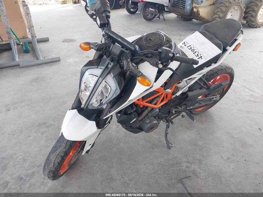 2018 Ktm 390 adventure VIN MD2JPJ40XJC257208 IAAI salvage auction — FRONT & REAR, Salvage Title, sold $25 on 2026-07-29 (photo 2)