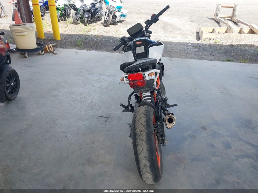 2018 Ktm 390 adventure VIN MD2JPJ40XJC257208 IAAI salvage auction — FRONT & REAR, Salvage Title, sold $25 on 2026-07-29 (photo 6)
