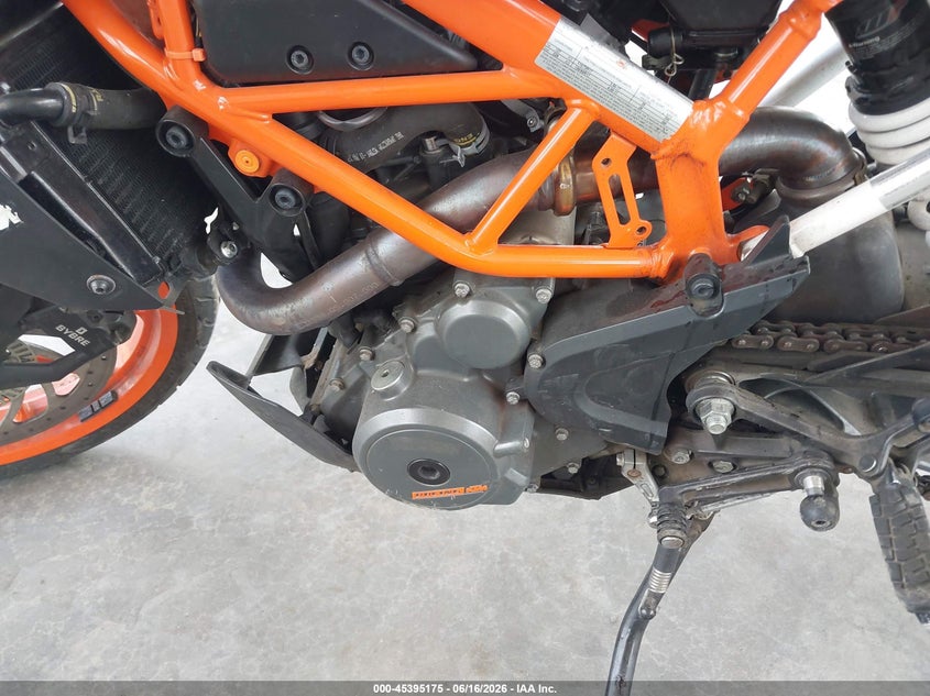 2018 Ktm 390 adventure VIN MD2JPJ40XJC257208 IAAI salvage auction — FRONT & REAR, Salvage Title, sold $25 on 2026-07-29 (photo 9)