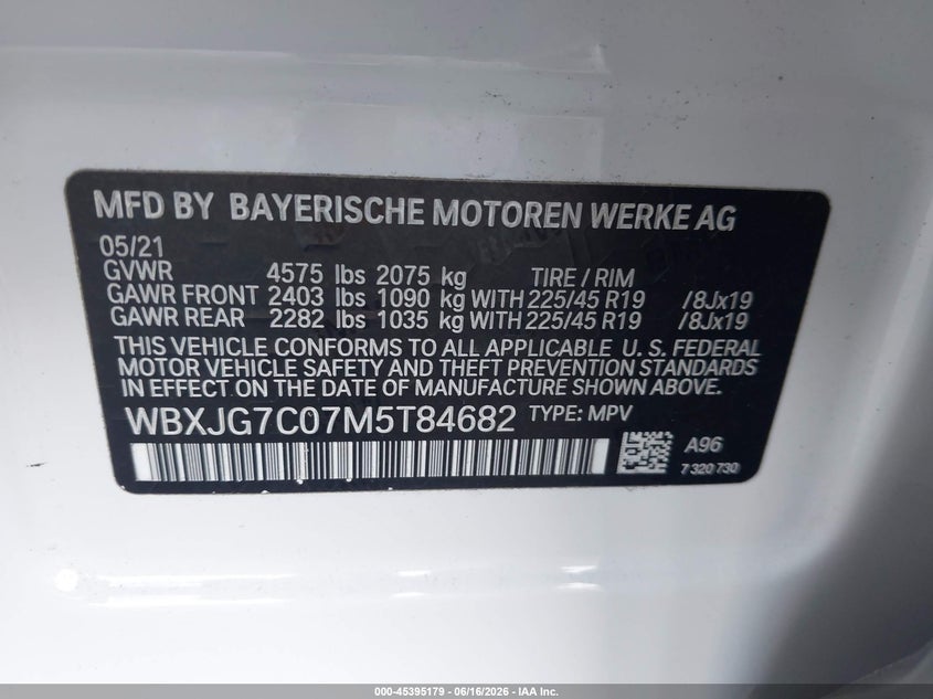 2021 BMW X1 VIN WBXJG7C07M5T84682 IAAI salvage auction — SIDE, Wait Title, sold $10,100 on 2026-08-21 (photo 9)