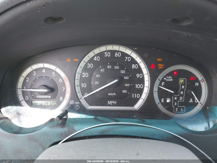 2005 Toyota Sienna VIN 5TDZA22C95S270274 IAAI salvage auction — FRONT END, Salvage (Ohio), sold $625 on 2026-07-09 (photo 7)