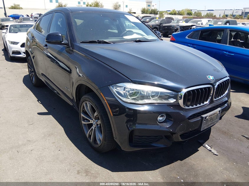 2016 BMW X6 VIN 5UXKU0C57G0F92884 IAAI salvage auction — SIDE, Salvage Title, sold $7,800 on 2026-07-17 (photo 1)