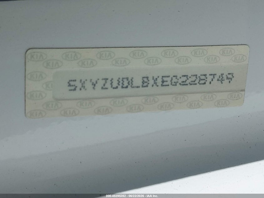 2014 Hyundai Santa fe VIN 5XYZUDLBXEG228749 IAAI salvage auction — NORMAL WEAR, Salvage (Idaho), sold $425 on 2026-07-30 (photo 9)