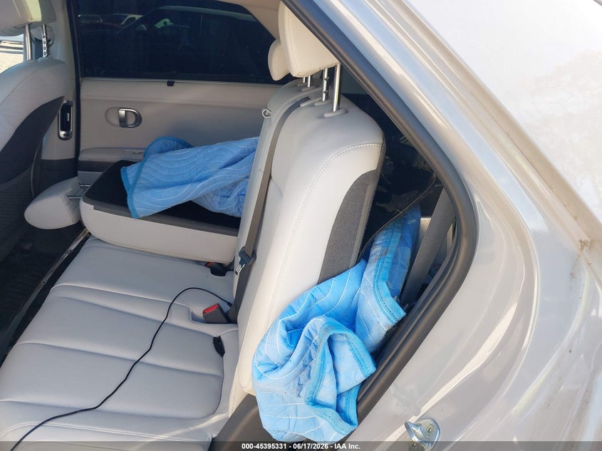 2022 Hyundai Ioniq 5 VIN KM8KRDAF5NU100681 IAAI salvage auction — FRONT & REAR, Mv-907A (New York), sold $9,375 on 2026-07-09 (photo 8)