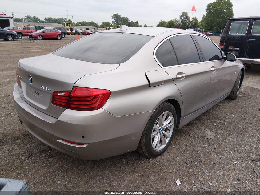 2014 BMW 5er VIN WBA5A7C57ED615614 IAAI salvage auction — NORMAL WEAR, Original (Ohio), sold $700 on 2026-08-01 (photo 4)